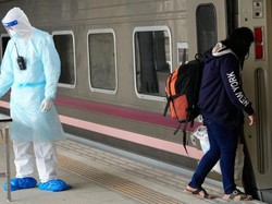 Corona Menggila di Bangkok, Pasien Dipulangkan dengan Kereta