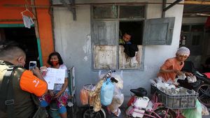 Di Solo, BLT Disalurkan Langsung ke Rumah