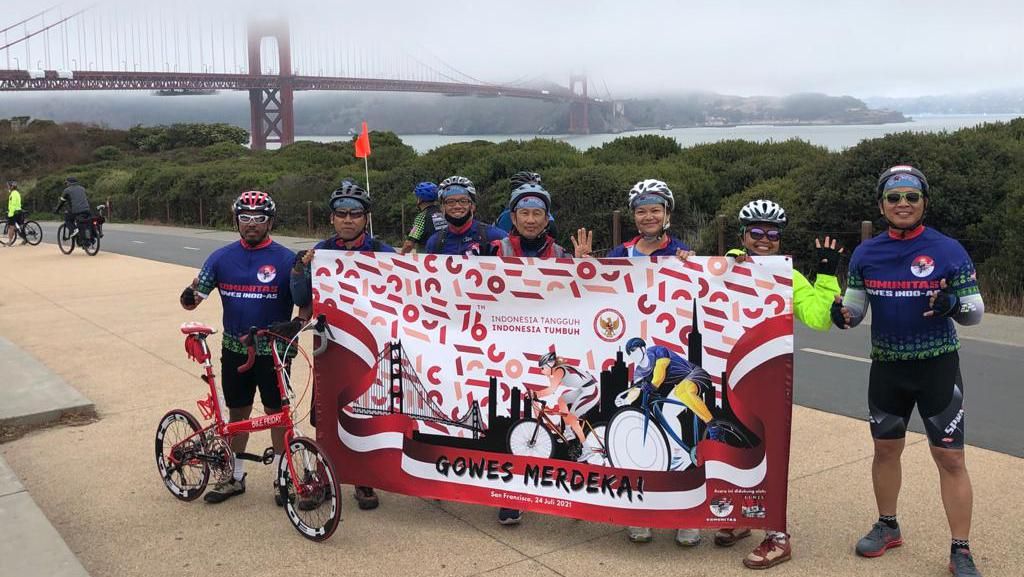 Foto: Ramai-ramai Gowes Sepeda Rayakan HUT RI di San Fransisco