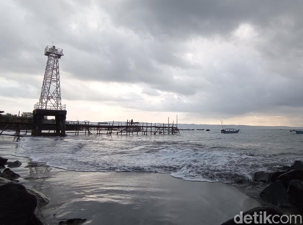Pantai Pangandaran Lengang, Rindu Wisatawan Pantai Pangandaran Lengang, Rindu Wisatawan