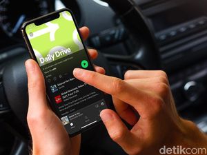 Spotify Padukan Musik dan Podcast untuk Temani Perjalanan
