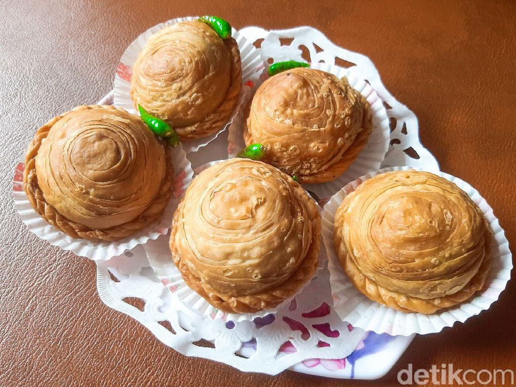 Spufo: Pastel Berbentuk Ufo yang Unik, Gurih Renyahnya Nagih Spufo: Pastel Berbentuk Ufo yang Unik, Gurih Renyahnya Nagih