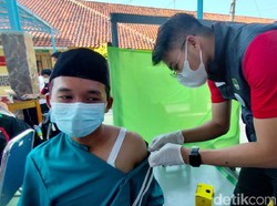 Vaksinasi COVID Anak 12+ di DKI Jakarta Ditargetkan Selesai Agustus