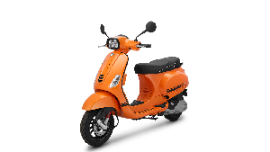 Warna-warni Vespa LX dan Vespa S 2021