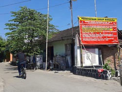 Pasang Baliho, Warga Terdampak Tol Yogya-Solo Tuntut Ganti Rugi