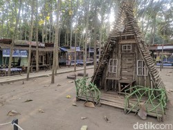 Pemkab Karawang Janji Beri Bantuan Pelaku Pariwisata yang Terdampak PPKM