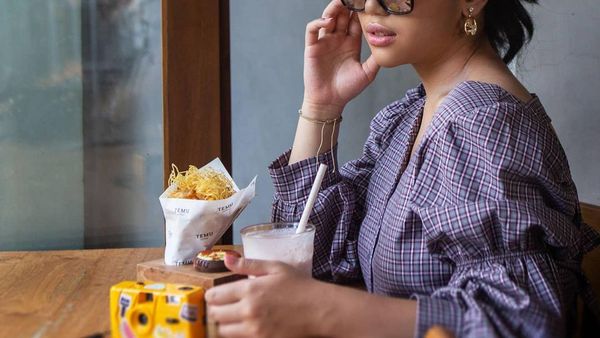 Amindana Chinika, Penyanyi Muda yang Doyan Makanan Sehat