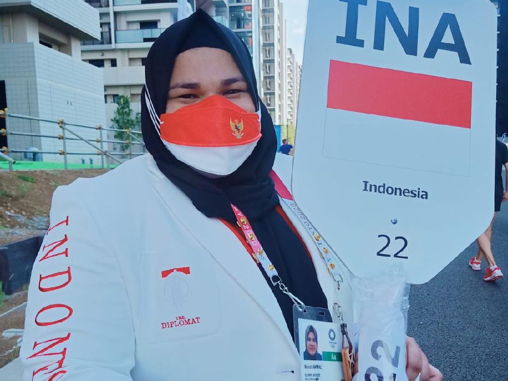 8 Potret Nurul Akmal, Atlet Angkat Besi Aceh Raih Peringkat 5 di Olimpiade