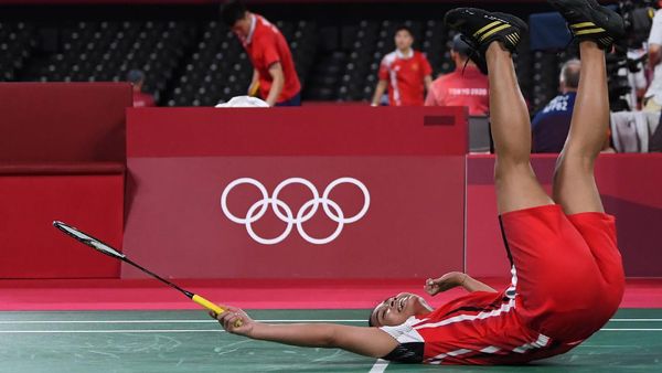 Jatuh Bangun, Gregoria Gagal Singkirkan Thailand