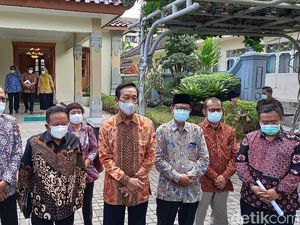 Kabar Gembira Lur! Tiap Desa di DIY Kebagian Rp 50 Juta dari Danais Kabar Gembira Lur! Tiap Desa di DIY Kebagian Rp 50 Juta dari Danais