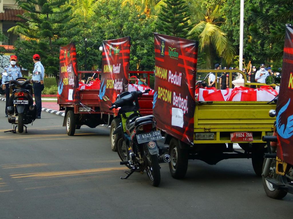 BPSDM Kumham Berbagi di Tengah Pandemi BPSDM Kumham Berbagi di Tengah Pandemi