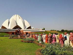 Dilindungi RI, Agama Bahai Masuk Indonesia Sejak Zaman Batavia Dilindungi RI, Agama Bahai Masuk Indonesia Sejak Zaman Batavia