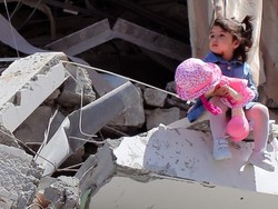 Fotografer Palestina Galang Uang Kripto untuk Anak-anak di Gaza