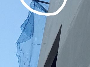 Tanda Tanda soal Objek Asing yang Terbang di Langit Bandung Tanda Tanda soal Objek Asing yang Terbang di Langit Bandung