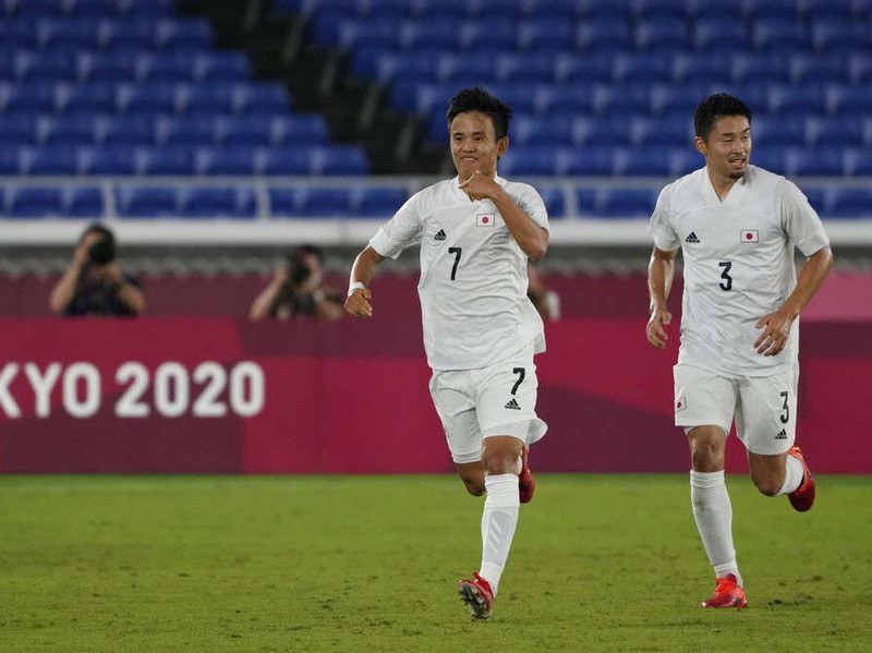 Takefusa Kubo bersinar di Olimpiade Tokyo 2020. Hal ini pun bikin pusing Real Madrid yang semula akan menjualnya.