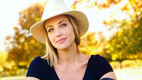 Aktris Hollywood Ini Mengaku Kecanduan Seks, Sadar Diri Sering Menggoda Pria