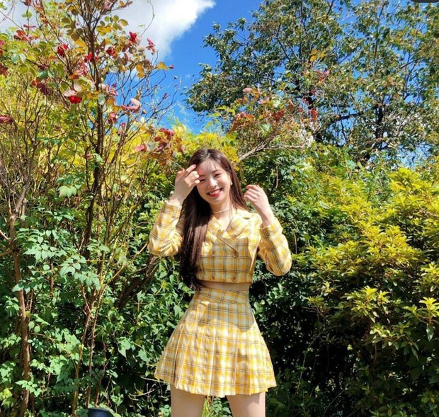 Inspirasi outfit Dahyun TWICE/Foto: instagram.com/twicetagram Dahyun TWICE