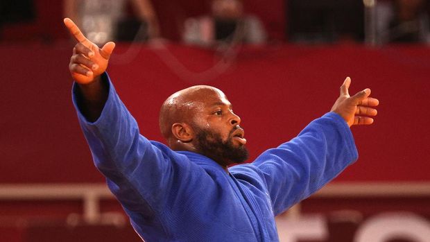 TOKYO, JAPAN - JULY 29: Jorge Fonseca of Team Portugal celebrates defeating Shady Elnahas of Team Canada during the Men's Judo 100kg Contest for Bronze Medal A on day six of the Tokyo 2020 Olympic Games at Nippon Budokan on July 29, 2021 in Tokyo, Japan. (Photo by Chris Graythen/Getty Images)