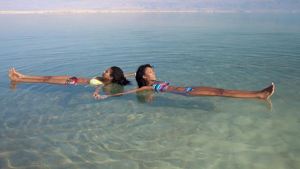 Fakta Menarik tentang Laut Mati, yang Bukan Laut