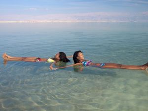 Fakta Menarik tentang Laut Mati, yang Bukan Laut Fakta Menarik tentang Laut Mati, yang Bukan Laut