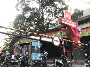 Pemilik Warung Makan di Lokbin Rusun Jatinegara Keberatan Syarat Harus Vaksin