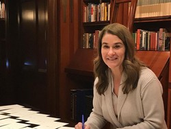 Jadi Janda Orang-orang Terkaya, Para Wanita Ini Bagikan Hartanya untuk Amal