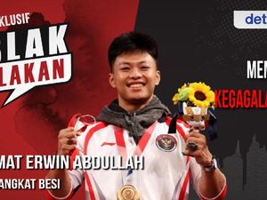 Blak-blakan Rahmat Erwin Abdullah: Menebus Kegagalan Ayah