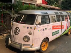 Dapat Tugas Mulia, VW Kombi Ini Dimodifikasi Jadi Mobil Vaksin Keliling