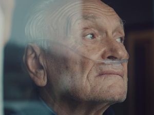 Kemensos Sebut Lansia 10% dari Populasi RI & 44% Punya Penyakit Penyerta