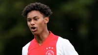 Noah Gesser, pemain muda Ajax keturunan Indonesia, meninggal dunia karena mengalami kecelakaan lalu lintas. Ia diketahui tewas bersama saudaranya, Jumat (30/7/2021). (Foto: dok.internet)