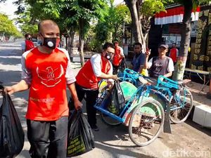 Siswa-Guru SMPN 1 Brebes Donasi untuk Warga Terdampak PPKM