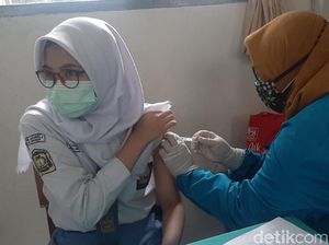 Usai Divaksin, Pelajar di Bogor Berharap Segera Sekolah Tatap Muka