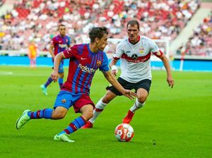 Depay Cetak Gol Lagi, Barcelona Libas Stuttgart 3-0