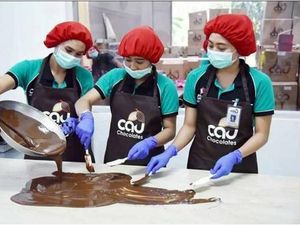 Berdayakan Petani Desa, UMKM Cokelat Bali Lestarikan Kakao Organik Berdayakan Petani Desa, UMKM Cokelat Bali Lestarikan Kakao Organik