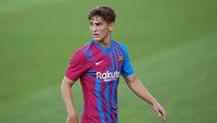 erakhir ada Gavi. Gelandang tengah Barcelona yang masih berusia 17 tahun dan sudah menembus skuad utama Timnas Spanyol di ajang Olimpiade Tokyo (Instagram @pablogavi10)