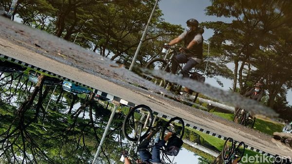 Geliat Aktivitas Warga Tangsel Berolahraga di Saat PPKM