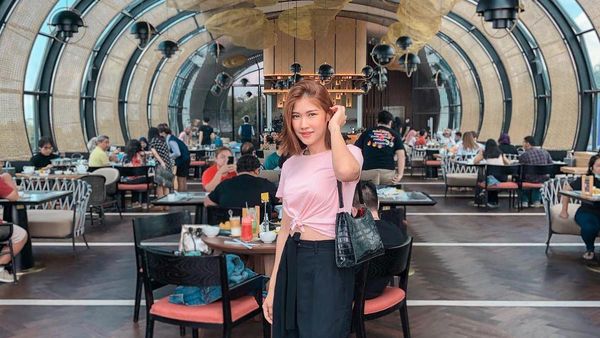 Olivia MasterChef Undur Diri, Ini Momen Asyiknya Nongkrong di Kafe!
