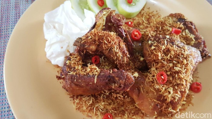 Resep Ayam Serundeng Kelapa