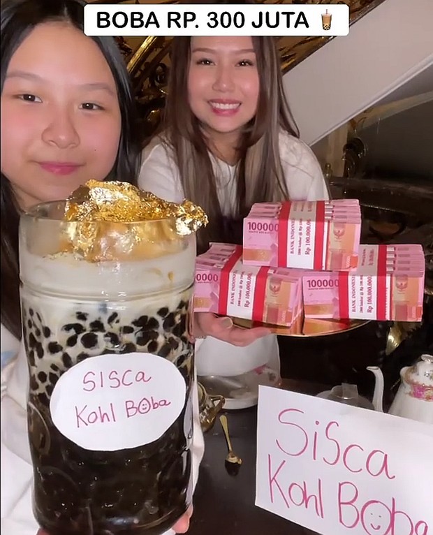 Sisca Kohl membuat boba seharga rp300 juta