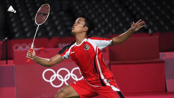 Takluk dari Chen Long, Anthony Ginting Gagal ke Final Olimpiade Anthony Sinisuka Ginting gagal ke final bulutangkis Olimpiade Tokyo 2020. Anthony dipaksa mengakui keunggulan Chen Long dua gim langsung 16-21, 11-21.