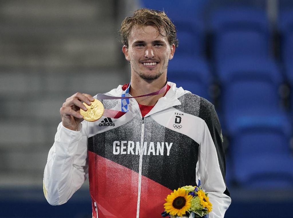 Olimpiade Tokyo 2020: Zverev Rebut Emas, Ikuti Jejak Steffi Graf Olimpiade Tokyo 2020: Zverev Rebut Emas, Ikuti Jejak Steffi Graf