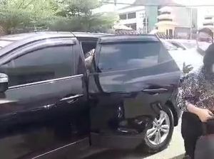 Anak Akidi Tio Sakit, Polisi Tunda Pemeriksaan Lanjutan Anak Akidi Tio Sakit, Polisi Tunda Pemeriksaan Lanjutan