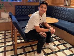 Apriyani Rahayu Raih Emas Olimpiade, Intip Gaya Kerennya Saat Ngopi