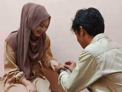 Viral Tren Lamaran Saat PPKM, Tak Ada Dekorasi, Fotografer dan MUA