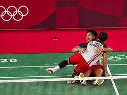 Jokowi: Medali Emas Greysia/Apriyani Jadi Kado HUT ke-76 RI