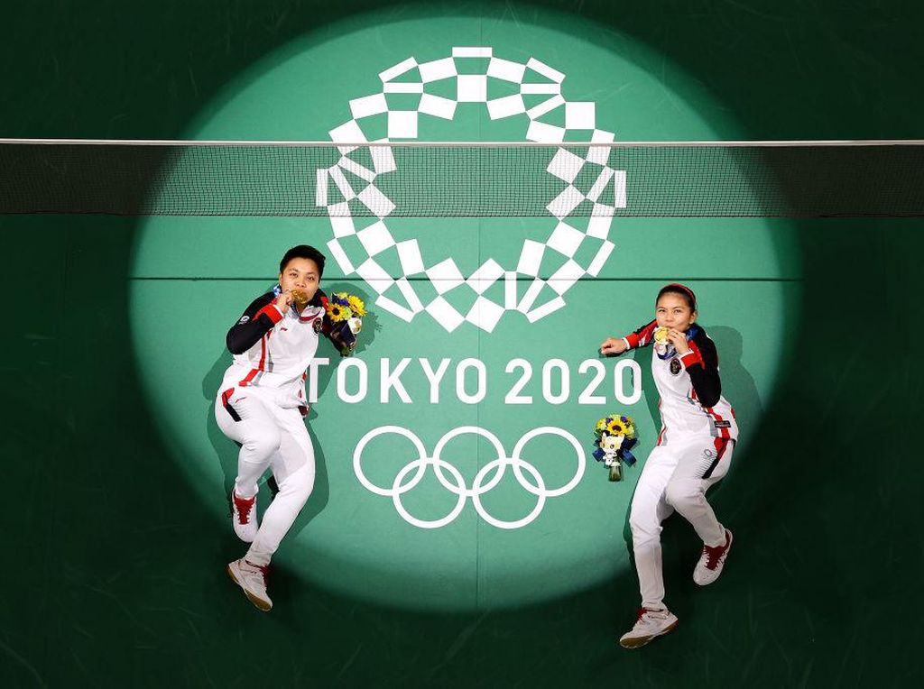 Greysia/Apriyani Raih Emas di Olimpiade Tokyo, Sri Mulyani Ikut Nangis Greysia/Apriyani Raih Emas di Olimpiade Tokyo, Sri Mulyani Ikut Nangis