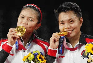 Ini Momen Haru dan Bangga Greysia/Apriyani Usai Raih Emas