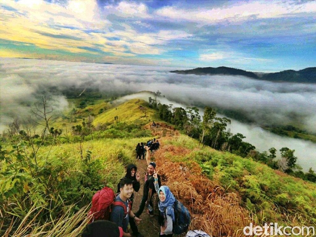 5 Wisata Konawe, Kampung Apriyani Sang Peraih Emas Olimpiade 5 Wisata Konawe, Kampung Apriyani Sang Peraih Emas Olimpiade