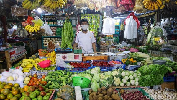 Yuk Lihat Pasar, Jalan dan Warteg Hari Terakhir PPKM Level 4