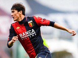 AS Roma Rekrut Penyerang Uzbekistan Eldor Shomurodov